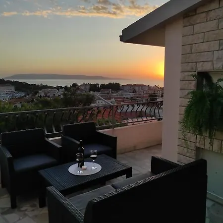 Sky * Makarska