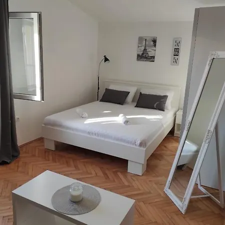 Sky Apartmán *